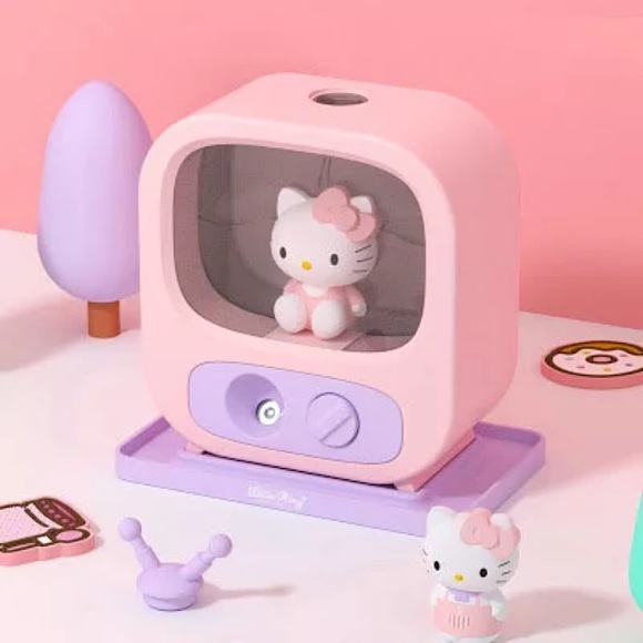 Sanrio-Hello Kitty TV Humidifier Diffuser & Light - Picture 3 of 16